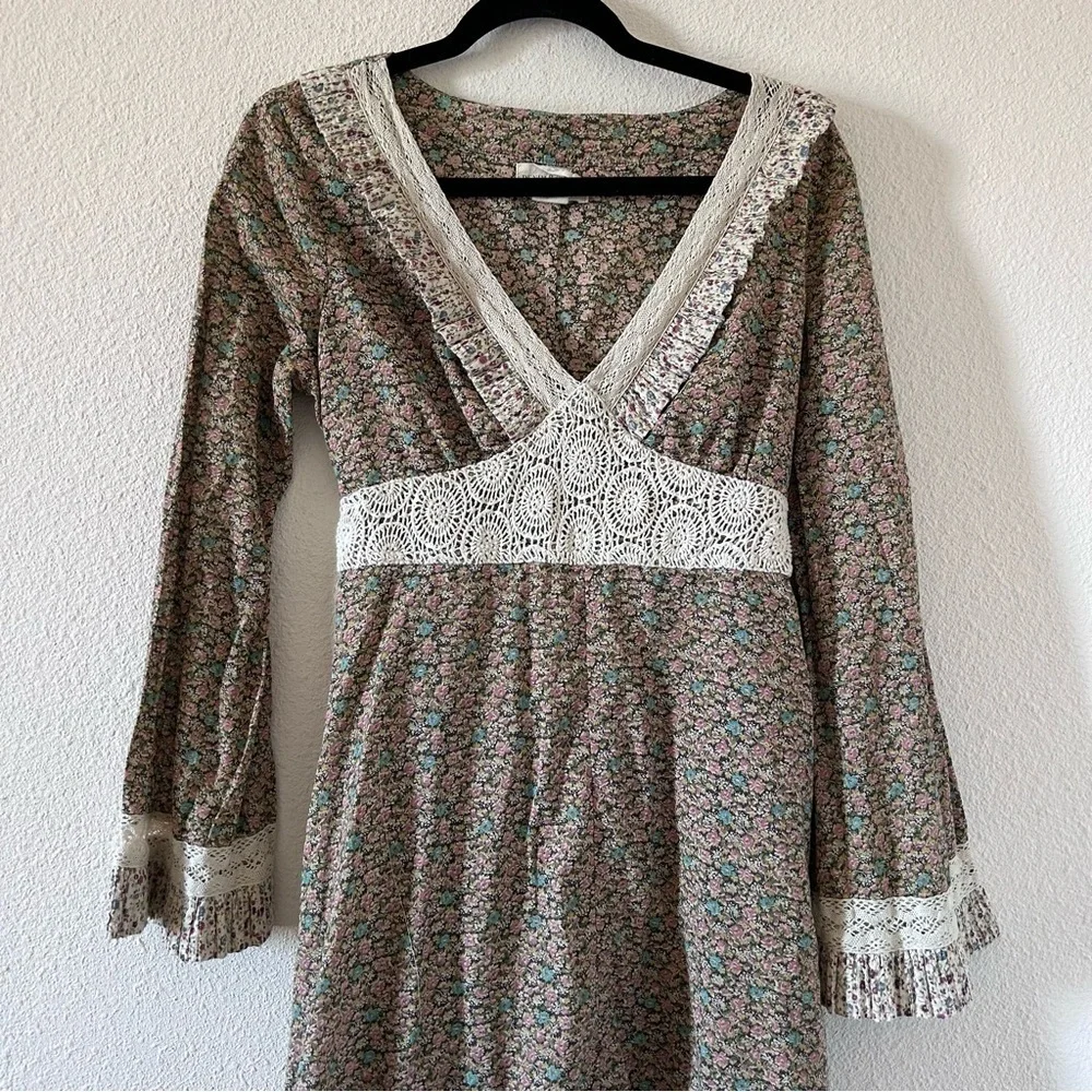 Ralph Lauren Denim Supply women’s Floral Midi Dress Medium Flare Sleeve Cottage - Picture 4 of 14